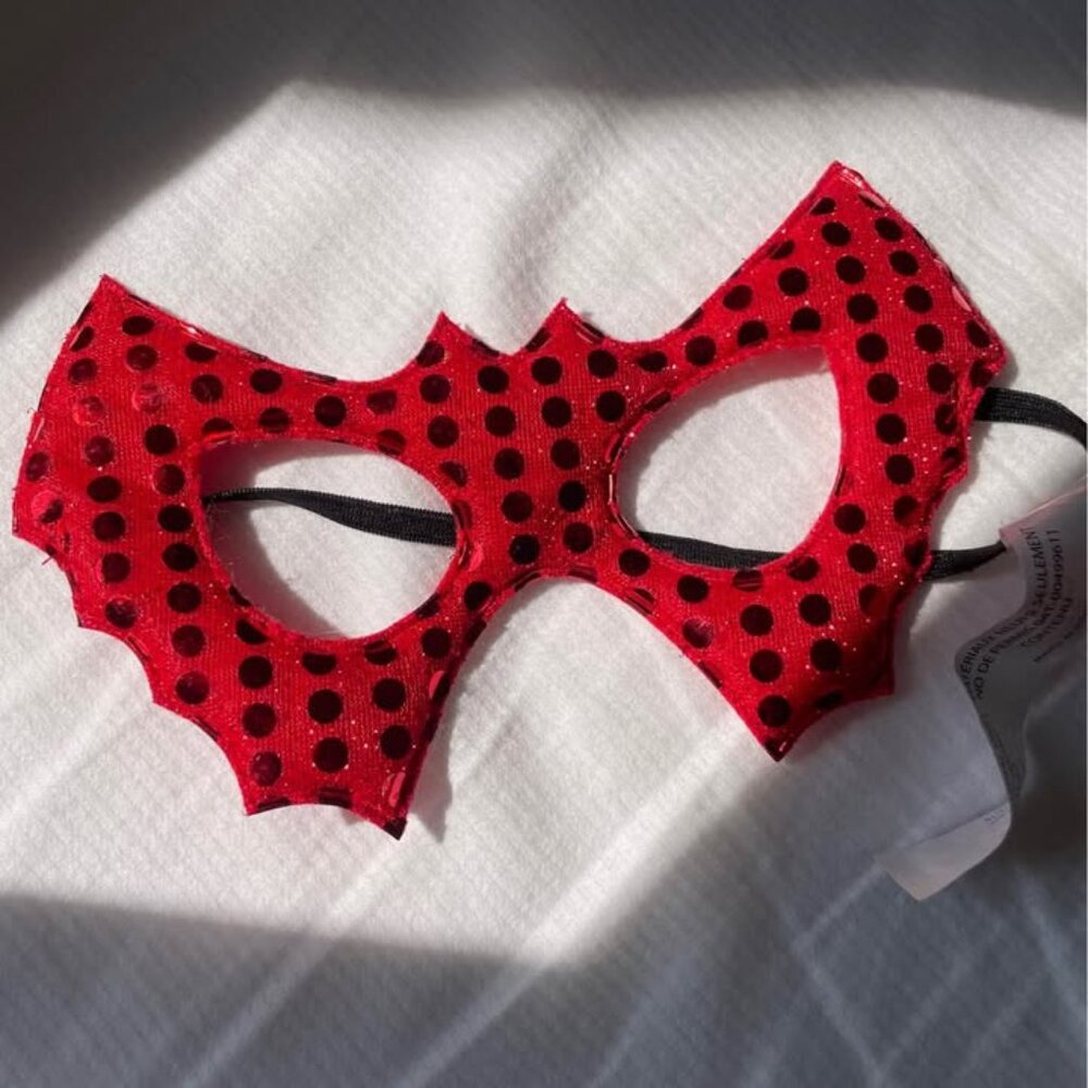 Great Pretenders Red Sequins Bat Mask kids Halloween